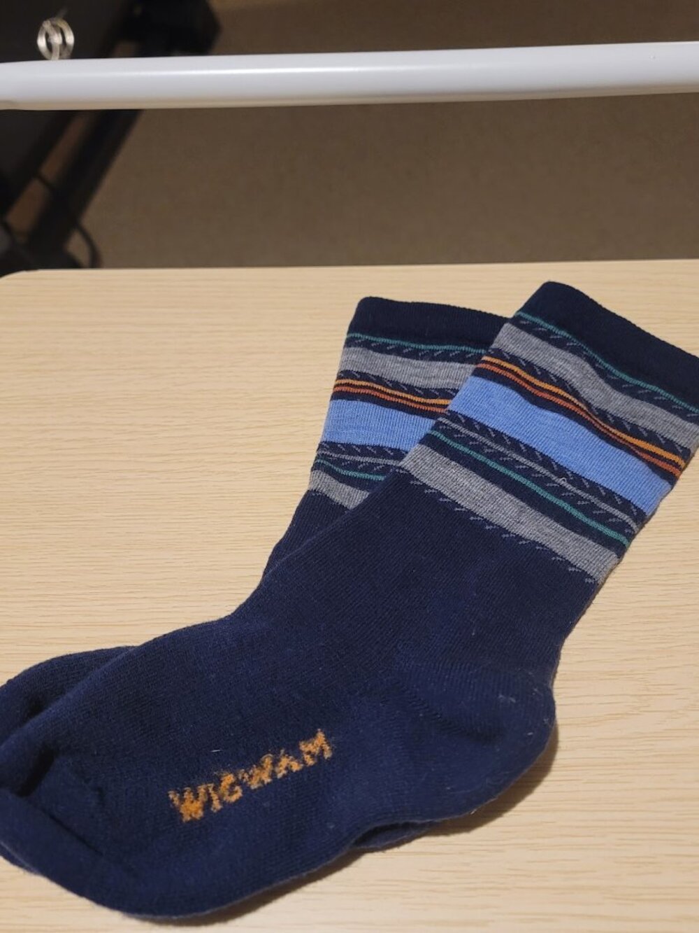 Wigwam Men’s Navy Blue Striped Crew Socks - Cushioned Athletic Style